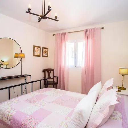 Casa Juana A 50 Metros La Playa Del Reducto Y Wifi Free Holiday home *