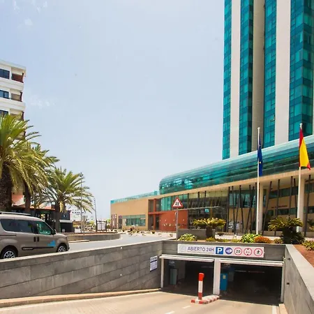 펜션 Casa Juana A 50 Metros La Playa Del Reducto Y Wifi Free