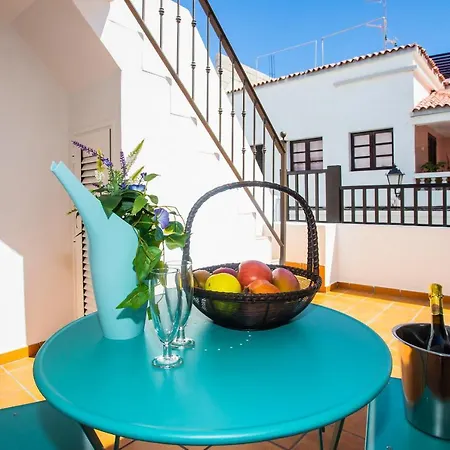 펜션 Casa Juana A 50 Metros La Playa Del Reducto Y Wifi Free *